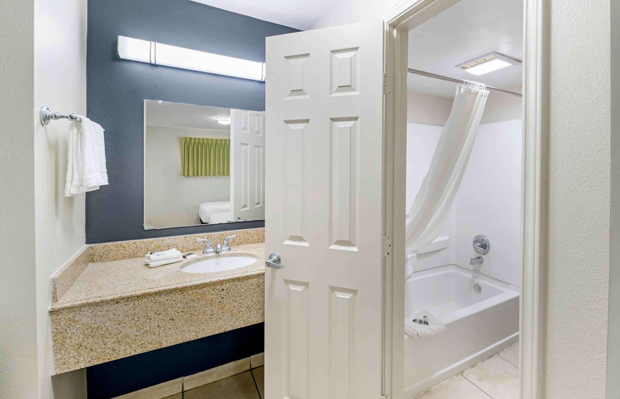 Extended Stay America Select Suites - Odessa Exterior photo
