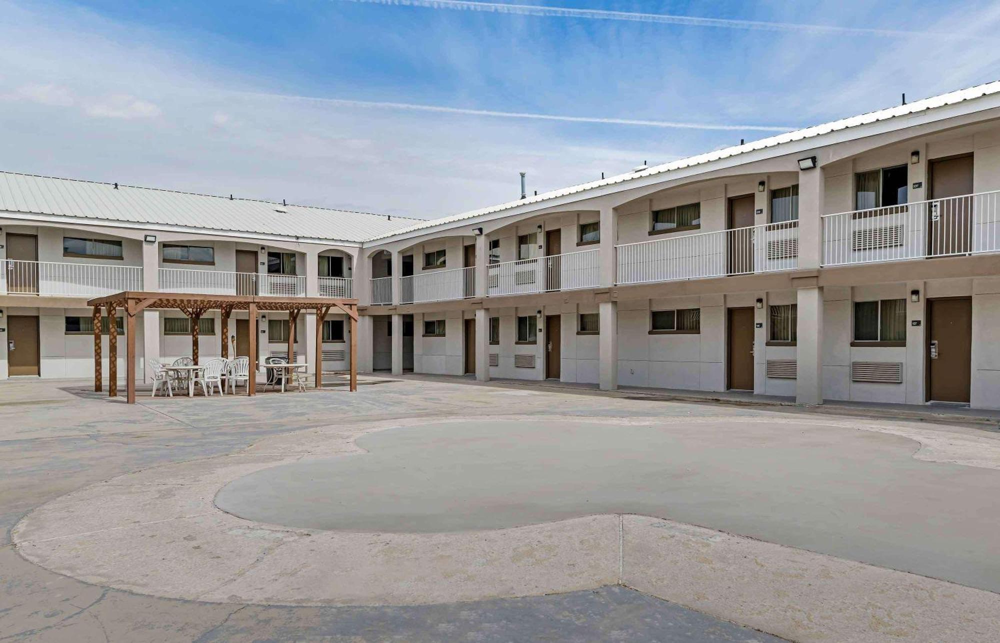 Extended Stay America Select Suites - Odessa Exterior photo